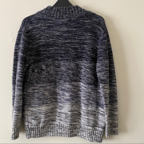 Gap Boy’s Button Down Cardigan 8-9 years. - Picture 4 of 5